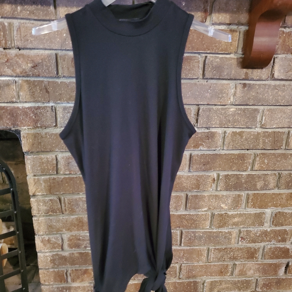 Unique Black Top